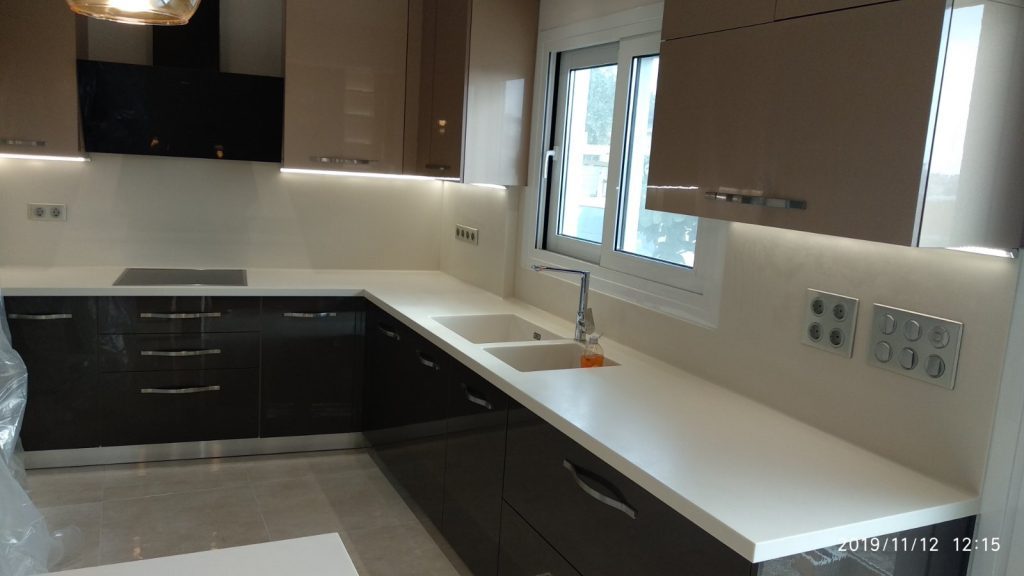 Kitchen and bathroom countertops with corian